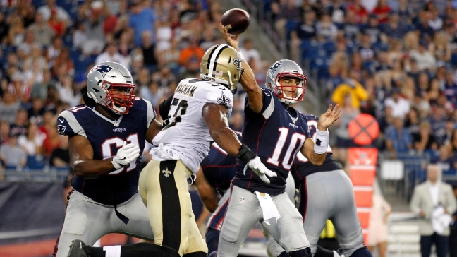 Garoppolo mostly solid in debut as Pats beat Saints 34-22