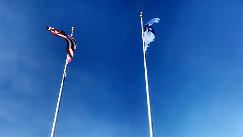 Flags halfstaff to honor of victims in 1 October shooting KRNV