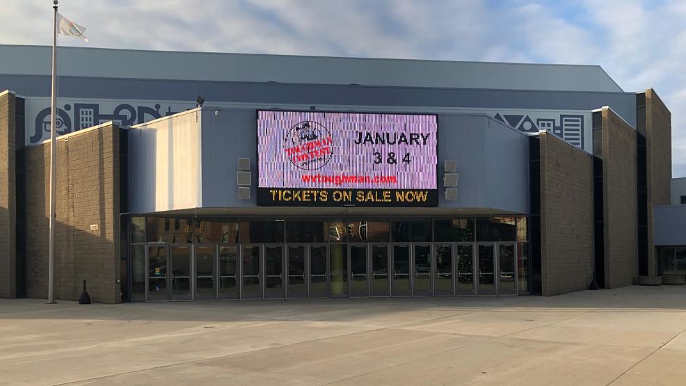 former-big-sandy-superstore-arena-to-be-named-mountain-health-arena-wchs