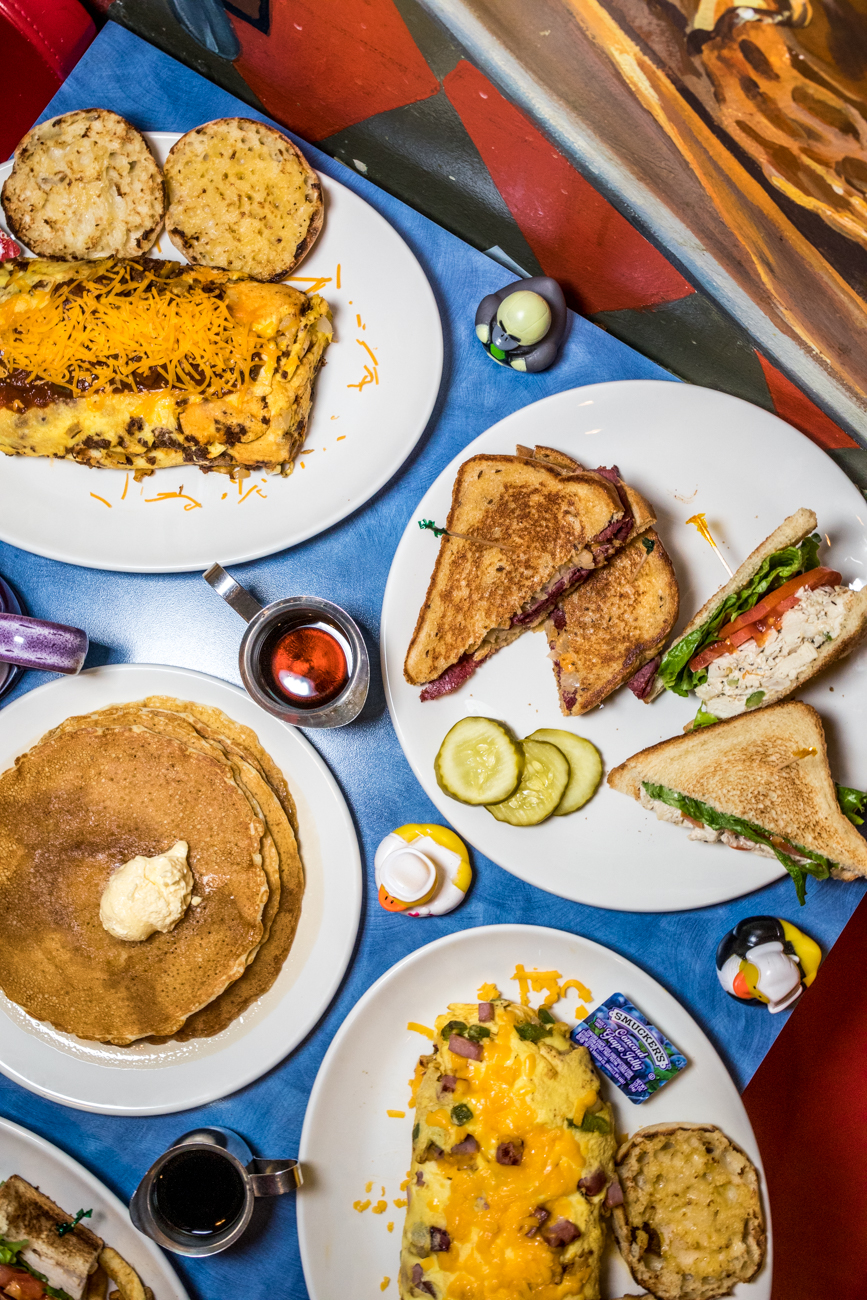 Since 1941, Sugar N' Spice Diner Has Fed Us Delicious Breakfasts