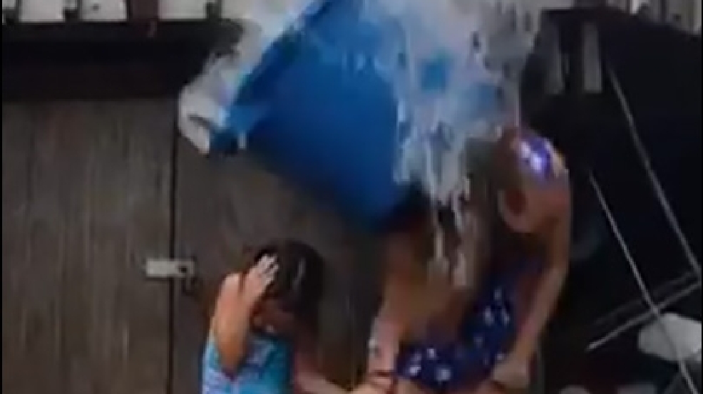 140820_ice_bucket_fail_tb.jpg