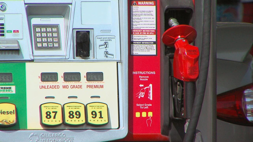 SC gas prices down 2.7 cents in past week WPDE