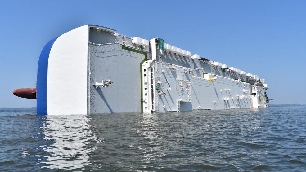 Cargo ship capsizes; swimming advisory issued for St. Simons, Jekyll