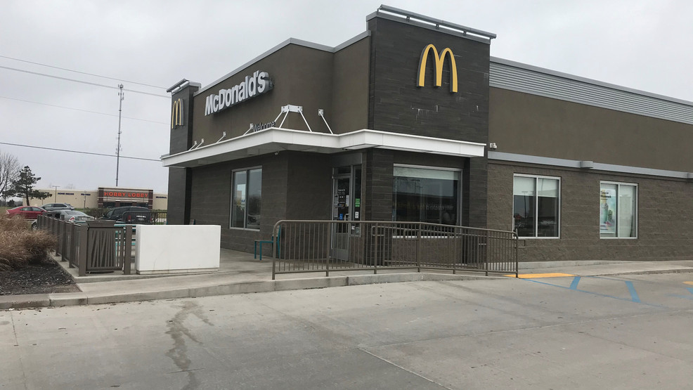 McDonald's offering free beverages to thank healthcare workers through