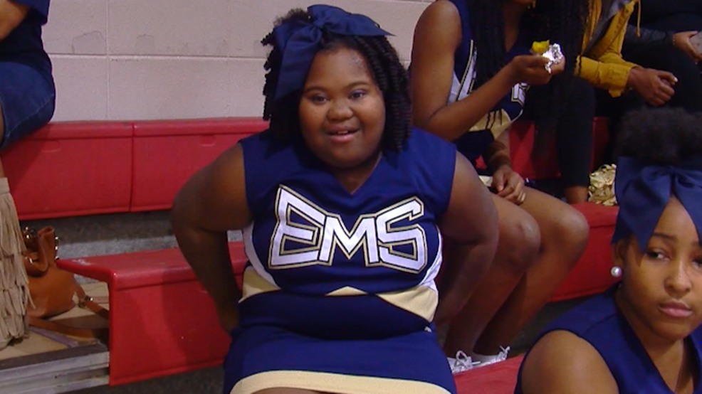 Eighth Grader With Down Syndrome Cheers Her Last Game Wbma